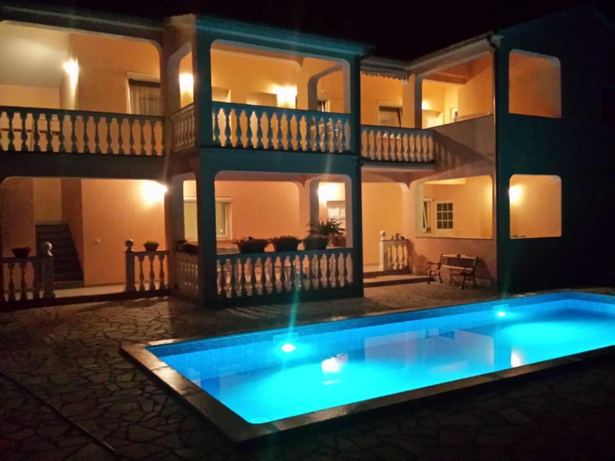 Ferienwohnung Haus Delphin Poreč Exterior foto