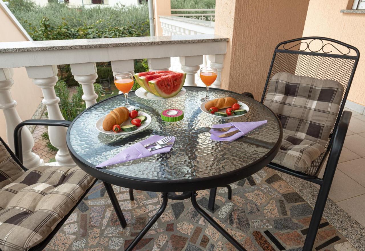 Ferienwohnung Haus Delphin Poreč Exterior foto