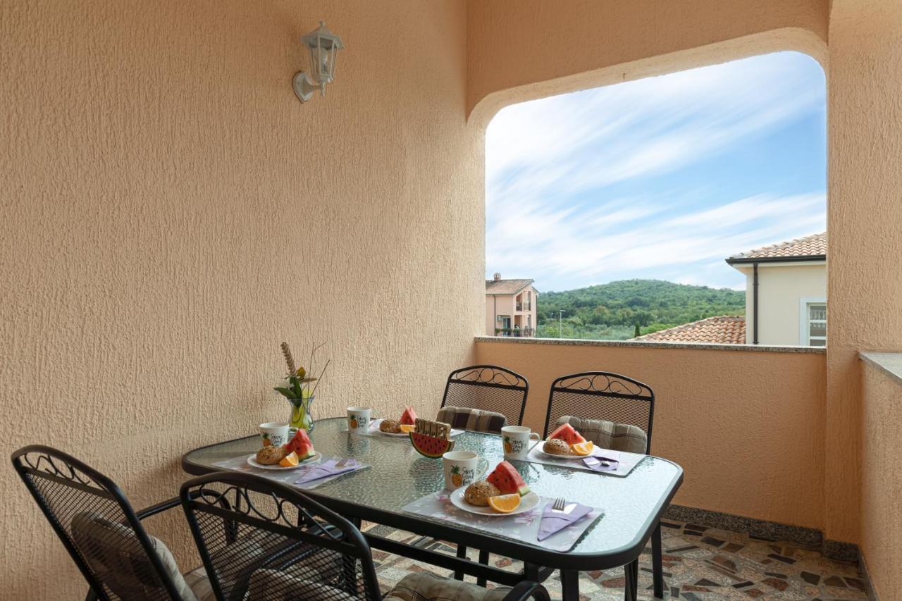 Ferienwohnung Haus Delphin Poreč Exterior foto